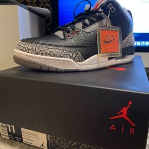 NEW NEVER WORN STILL IN BOX AIR JORDAN 3 RETRO OG